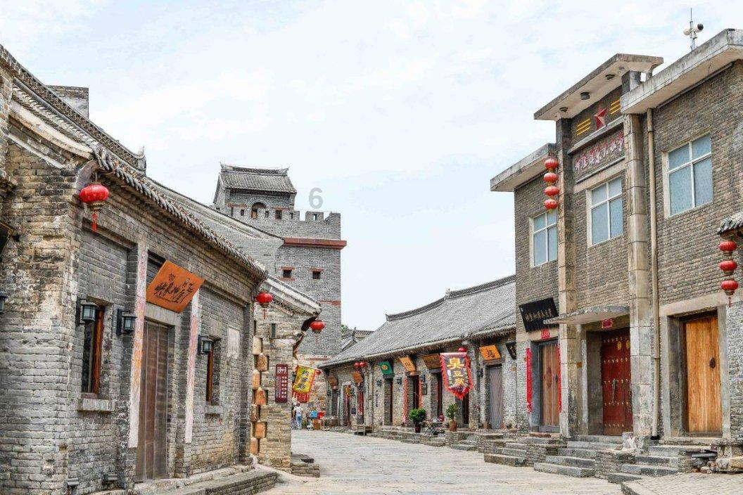 黄色小人推箱子